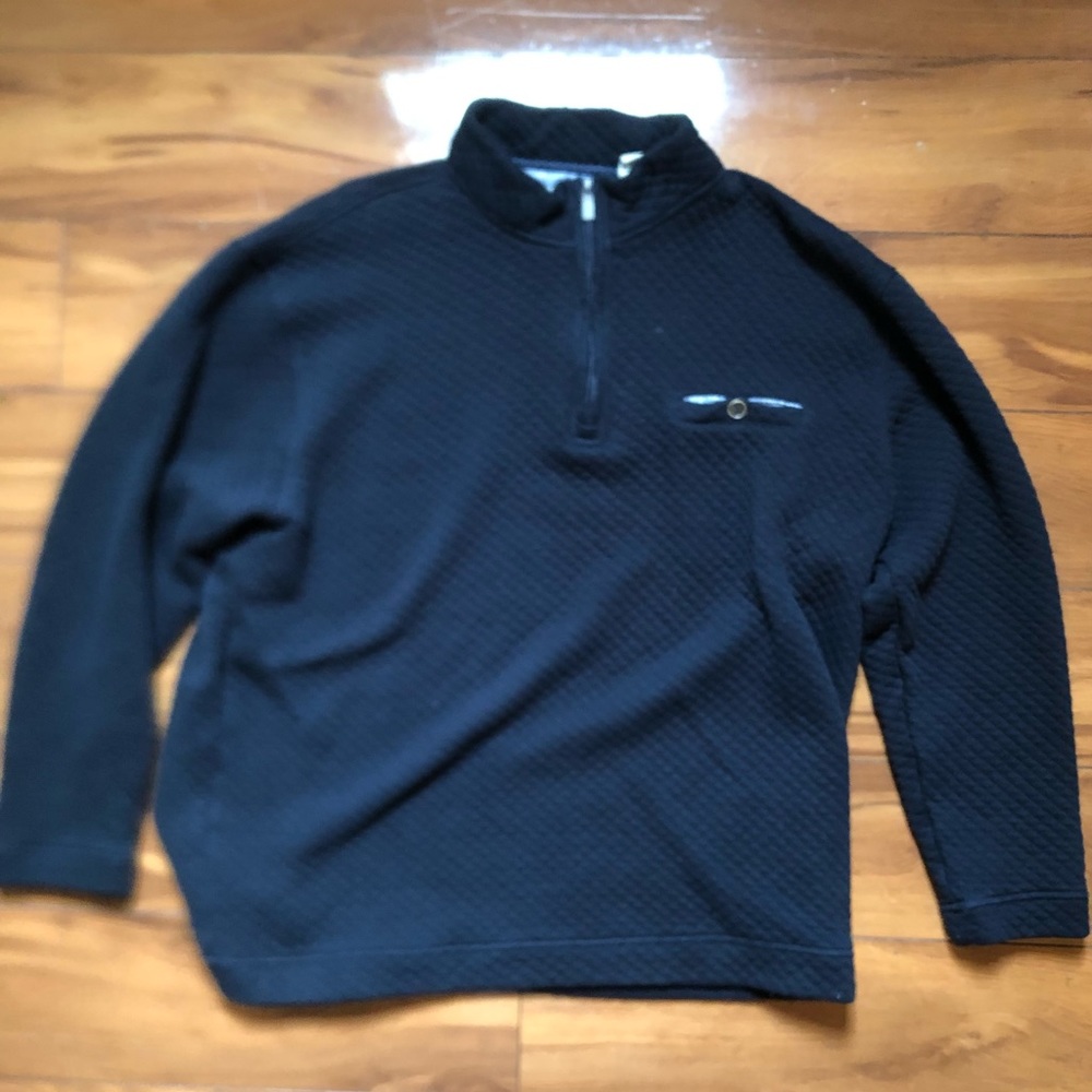 Men’s black, quilted, quarter-zip pullover